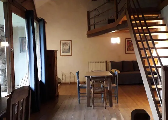 Abbaye De Capservy Bed and Breakfast